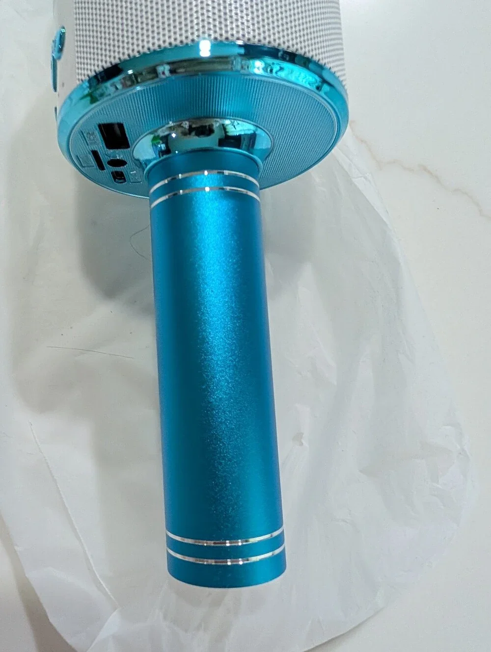 Wireless Karaoke Microphone Bluetooth Handheld - Blue {NEVER USED}